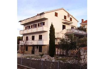 Croatia Privát Lun, Exterior